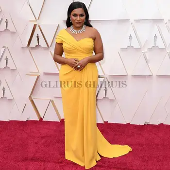 Sarı Oscar Düz kutlama elbiseleri Bir Omuz Uzun Balo Abiye Pleats Kırmızı Halı Elbiseleri Özelleştirmek gece elbisesi