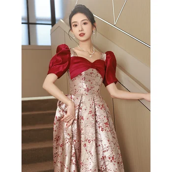 Çin Tarzı Gelin Kızartma Cheongsam Elbise Rüzgar Kırmızı Geleneksel Qipao Elbise Vintage Düğün Prenses Akşam Parti Elbiseler